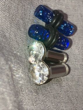 6G Earrings & Screw in Lot